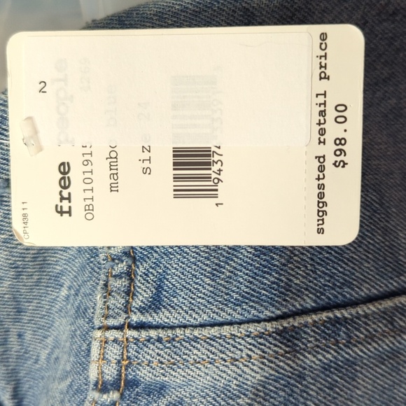 Free People Denim Midi Skirt High Slit Raw Hem 100% Cotton Women's Size 24" NEW - Picture 3 of 6